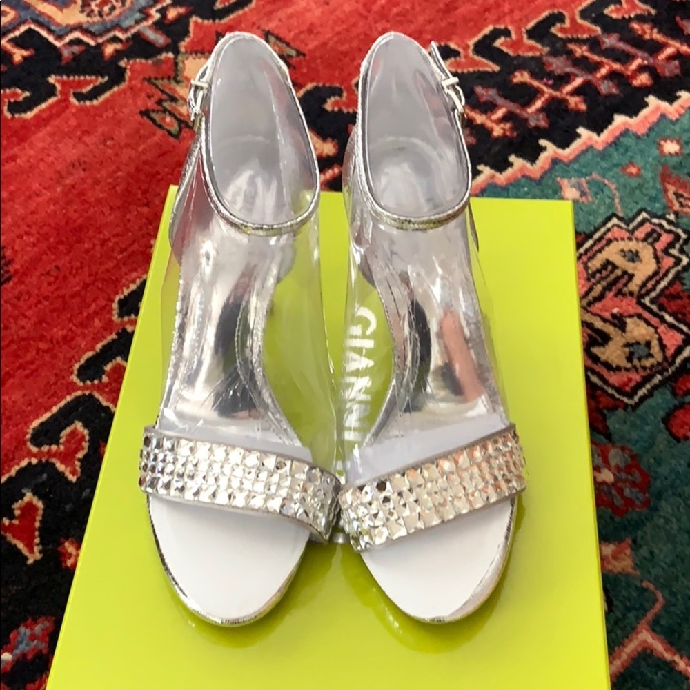 Gianni Bini Silver and White Heels